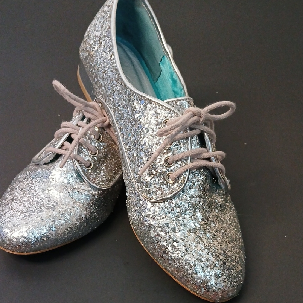 Wanted Sparkling Silver Lace-Up Flats